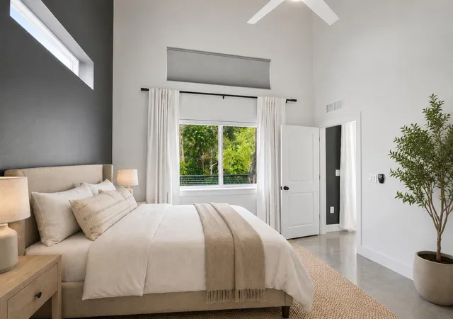 Photo 3 of Condo for sale at 5005 Lott Ave #2, Austin, TX 78721 | MLS# 1756447 | Listing updated on 2026-09-07