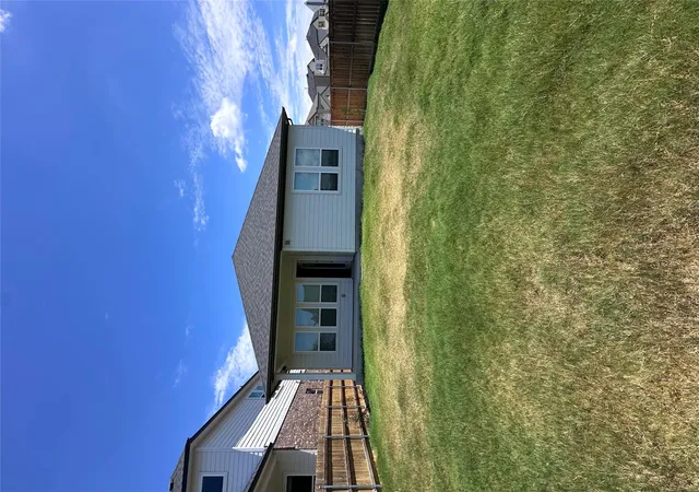 Photo 2 of Single family home for sale at 211 Darley Oak Dr, Dripping Springs, TX 78620 | MLS# 3658246 | Listing updated on 2026-09-03