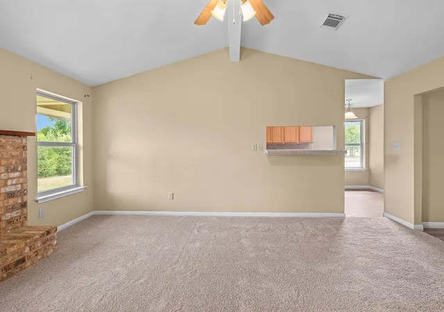 5th image of 208 Settlers Rdg, Bertram, TX 78605 | MLS# 6589975