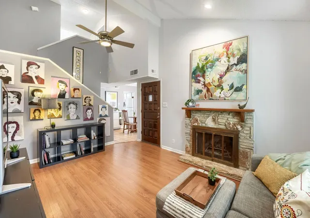 1st image of 1706 Timberwood Dr, Austin, TX 78741 | MLS# 6623651