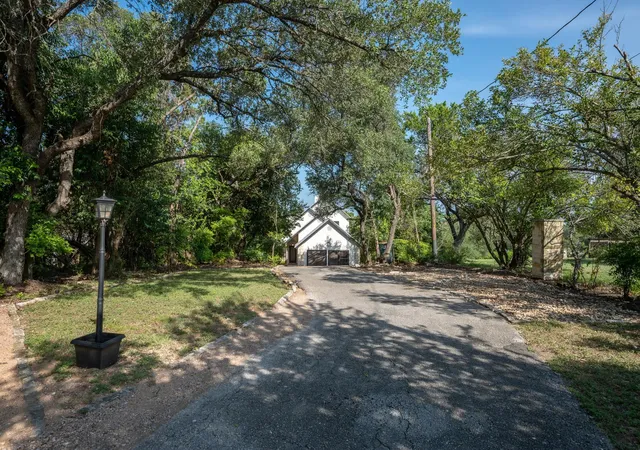 4th image of 400 N Laurelwood Dr, Austin, TX 78733 | MLS# 2164216