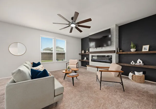 Photo 3 of Single family home for sale at 129 Purple Heart Dr, Buda, TX 78610 | MLS# 4131747 | Listing updated on 2026-10-08