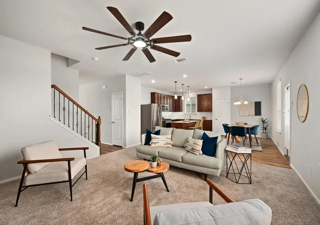 Photo 4 of Single family home for sale at 129 Purple Heart Dr, Buda, TX 78610 | MLS# 4131747 | Listing updated on 2026-10-08