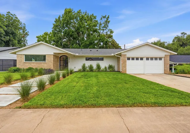 Photo 4 of Single family home for sale at 5810 Marilyn Dr, Austin, TX 78757 | MLS# 9202978 | Listing updated on 2026-08-27