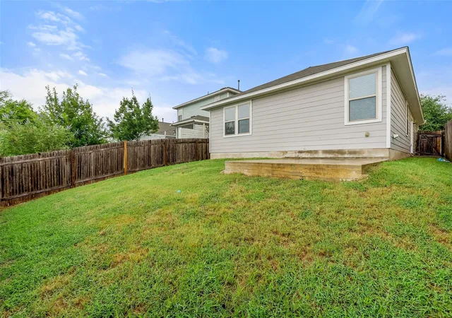 34th image of 557 Twisted Oaks Ln, Buda, TX 78610 | MLS# 8006128