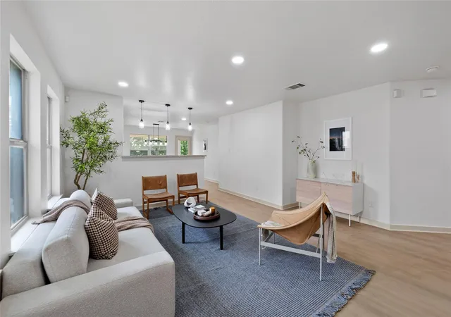2nd image of 11341 Church Canyon Dr, Austin, TX 78754 | MLS# 9518353