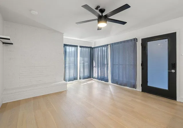 4th image of 909 Reinli St #102, Austin, TX 78751 | MLS# 2731104