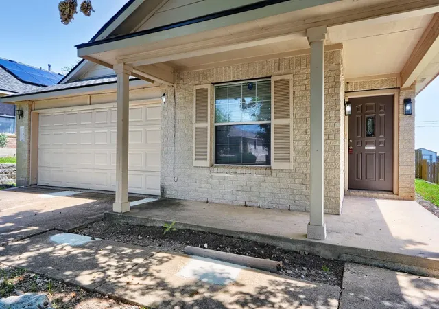 3rd image of 140 Plumbago Cv, Buda, TX 78610 | MLS# 1315104