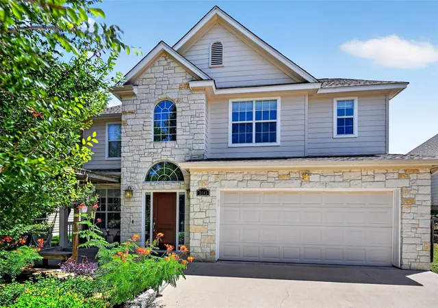Photo 1 of Single family home for sale at 3113 Chisholm Trl, Austin, TX 78734 | MLS# 7436736 | Listing updated on 2026-09-05
