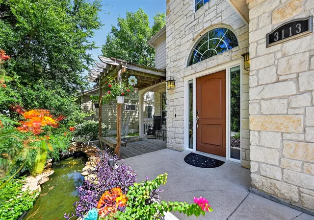 Photo 2 of Single family home for sale at 3113 Chisholm Trl, Austin, TX 78734 | MLS# 7436736 | Listing updated on 2026-09-05