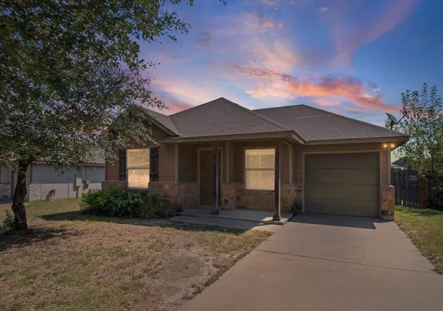 1st image of 612 Amber Ln, Jarrell, TX 76537 | MLS# 2530024