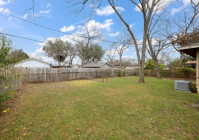12th image of 4809 Westfield Dr, Austin, TX 78731 | MLS# 1053960