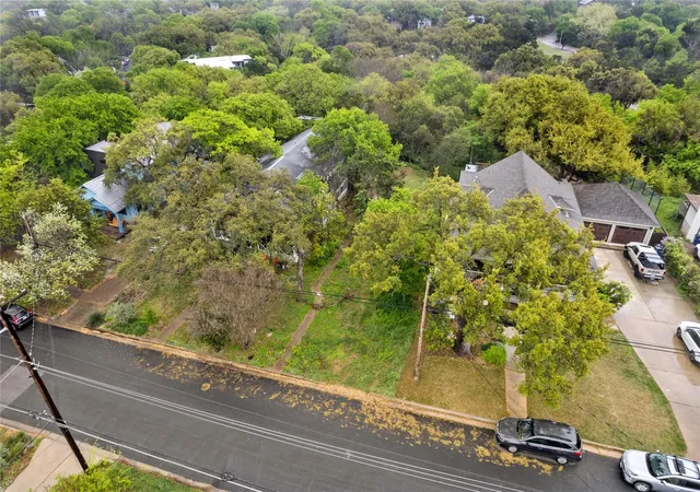 3rd image of 1407 Newning Ave, Austin, TX 78704 | MLS# 1345730