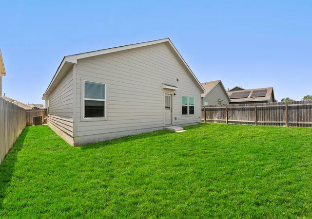 33rd image of 13704 Tordillo Dr, Elgin, TX 78621 | MLS# 5544987