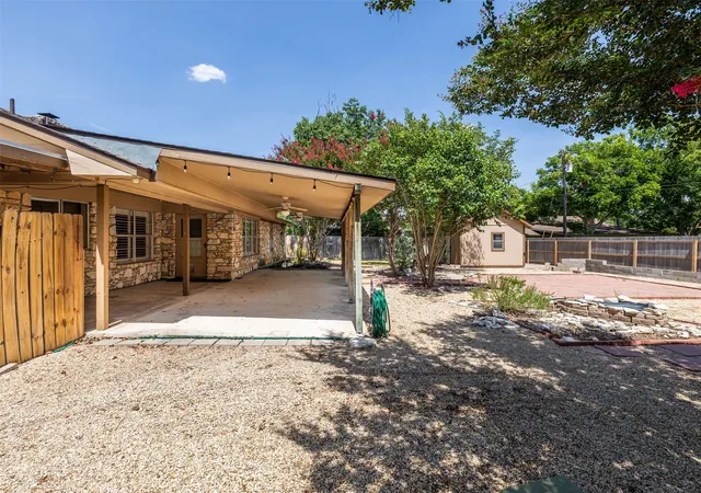 5th image of 2101 Kent St, Taylor, TX 76574 | MLS# 8023259