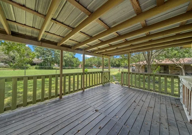 30th image of 213 Atascosa St, Lockhart, TX 78644 | MLS# 9149900
