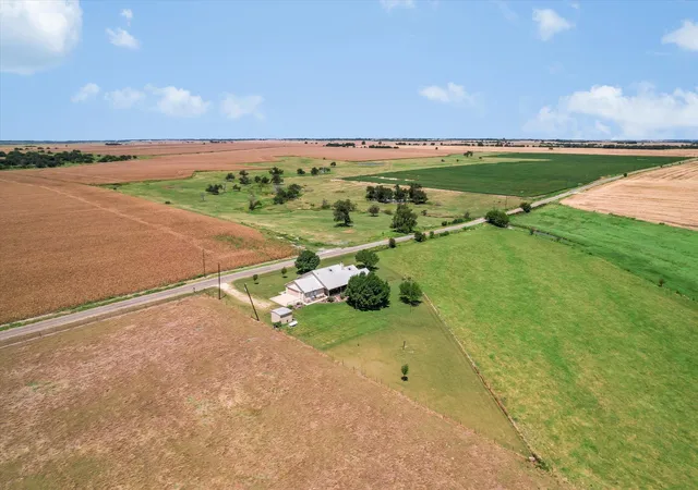 27th image of 1465 County Road 436, Thrall, TX 76578 | MLS# 9993195
