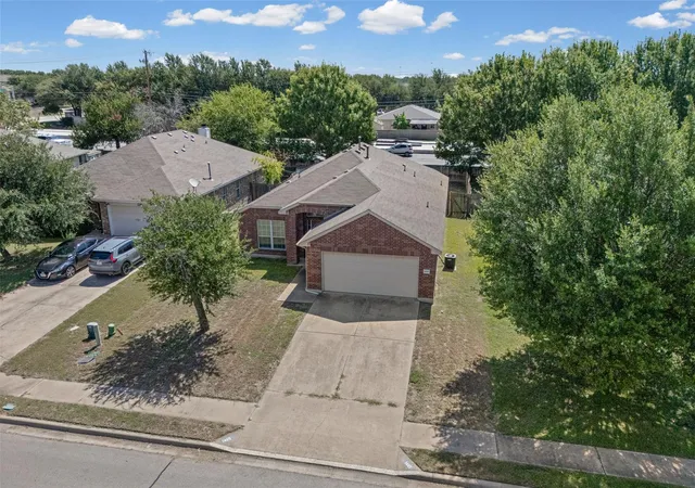 Photo 2 of Single family home for sale at 1485 Rainbow Parke Dr, Round Rock, TX 78665 | MLS# 5740863 | Listing updated on 2026-08-23