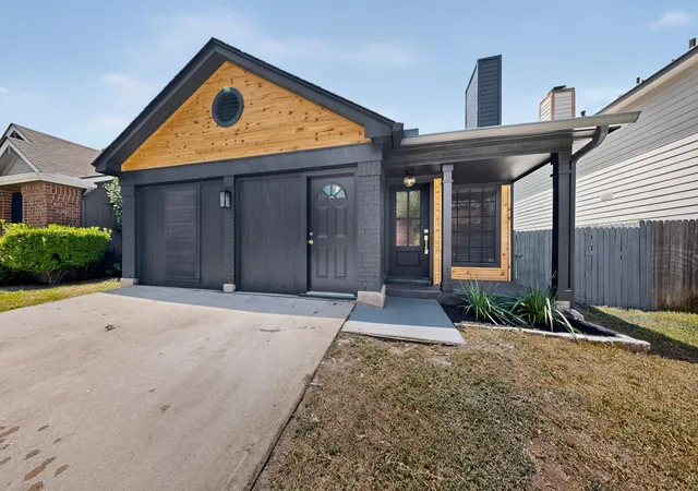 Photo 3 of Single family home for sale at 616 Smoke Signal Pass, Pflugerville, TX 78660 | MLS# 5972598 | Listing updated on 2026-10-07