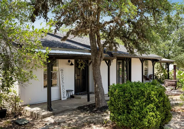 3rd image of 2591 Spring Valley Dr, Dripping Springs, TX 78620 | MLS# 5606263