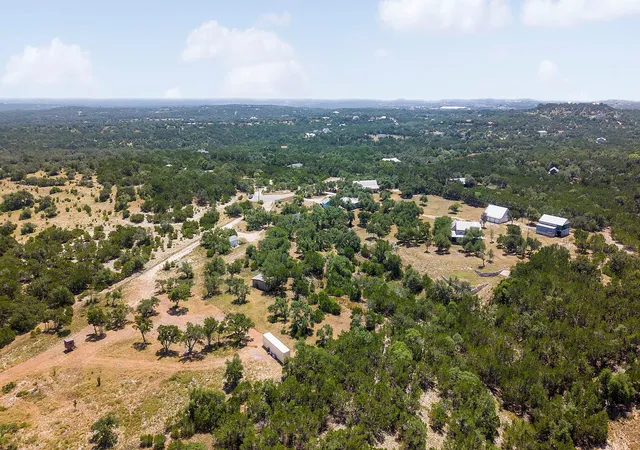 40th image of 2591 Spring Valley Dr, Dripping Springs, TX 78620 | MLS# 5606263