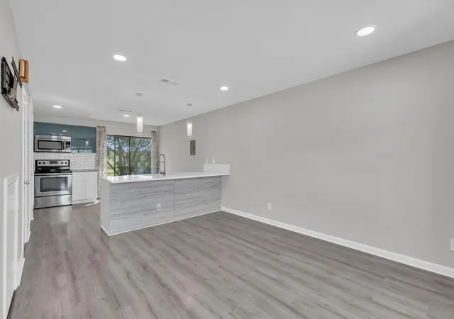 4th image of 3004 Whisper Oaks Ln #H, Georgetown, TX 78628 | MLS# 3867982