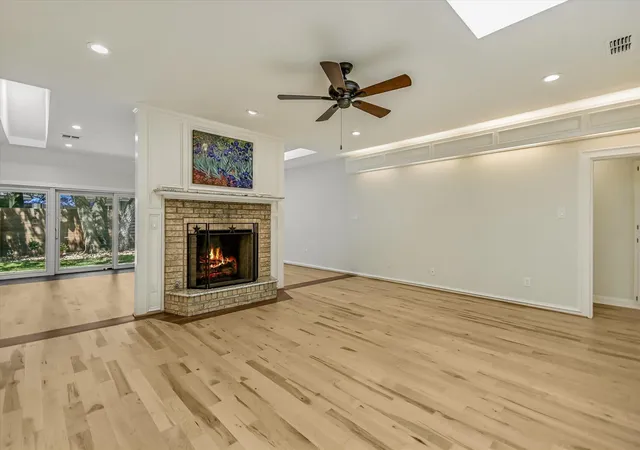 Photo 4 of Single family home for sale at 5801 Harrington Cv, Austin, TX 78731 | MLS# 7095625 | Listing updated on 2026-09-01