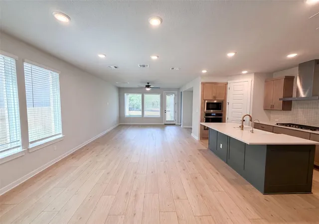 3rd image of 125 High Valley Dr, Liberty Hill, TX 78642 | MLS# 2322271