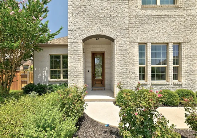 Photo 3 of Sale Pending at 14401 Iveans Way, Austin, TX 78717 | MLS# 8121358 | Listing updated on 2026-09-03