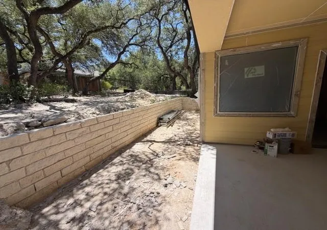 Photo 3 of Single family home for sale at 2807 American Dr, Lago Vista, TX 78645 | MLS# 5459844 | Listing updated on 2026-08-07