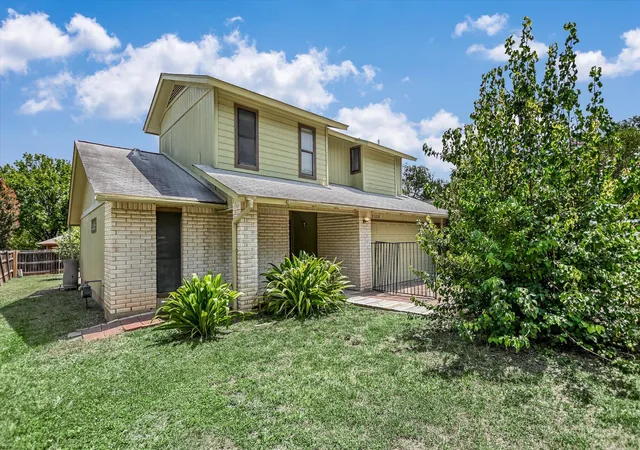 1st image of 5308 Meadow Crst, Austin, TX 78744 | MLS# 3289221