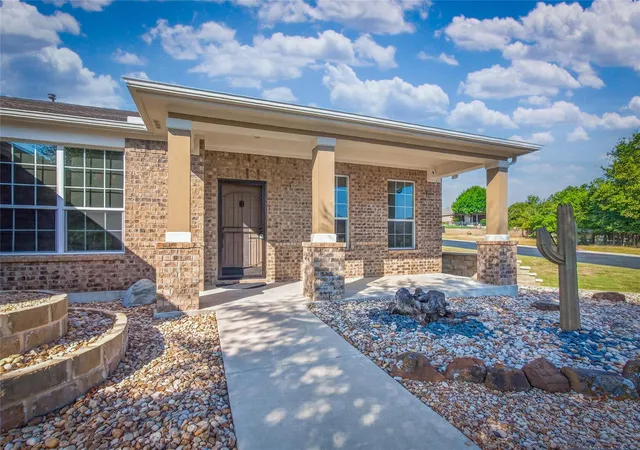 2nd image of 435 Davis Mountain Cir, Georgetown, TX 78633 | MLS# 5514350