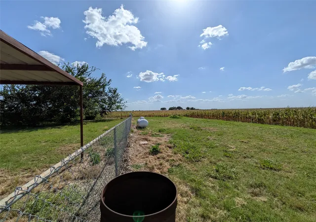 28th image of 1401 N Hwy 95 Hwy, Granger, TX 76530 | MLS# 4576048