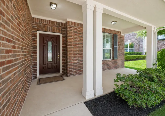 Photo 2 of Single family home for sale at 1410 Tumbling River Dr, Leander, TX 78641 | MLS# 8745712 | Listing updated on 2026-10-06