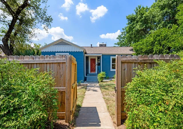 1st image of 811 E 45th St, Austin, TX 78751 | MLS# 1113352