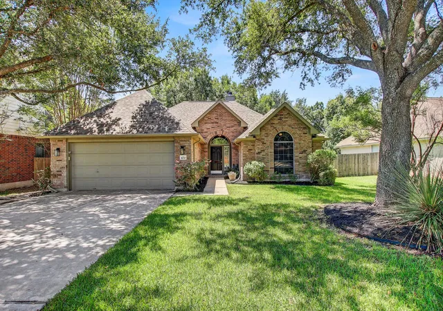 1st image of 102 Trotter Dr, Georgetown, TX 78626 | MLS# 5784656