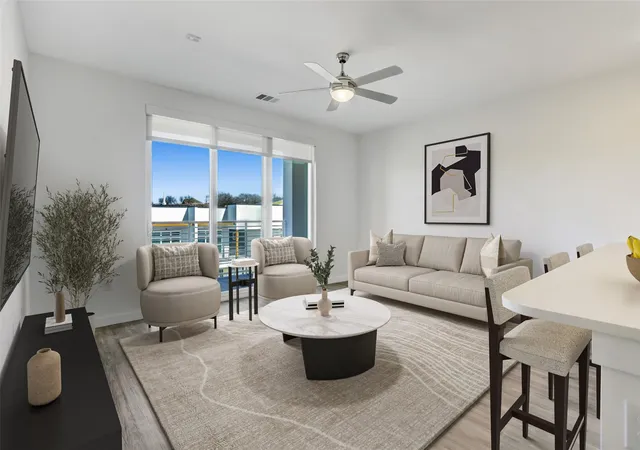 Listing Photo 2 - Condo for sale in building located at 4801 Springdale Rd, Austin, TX 78723 - Unit #2309