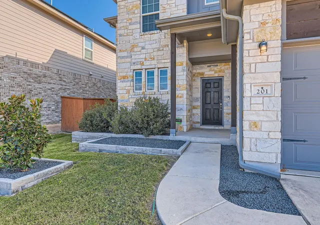 3rd image of 201 Double Mountain Rd, Liberty Hill, TX 78642 | MLS# 5163308