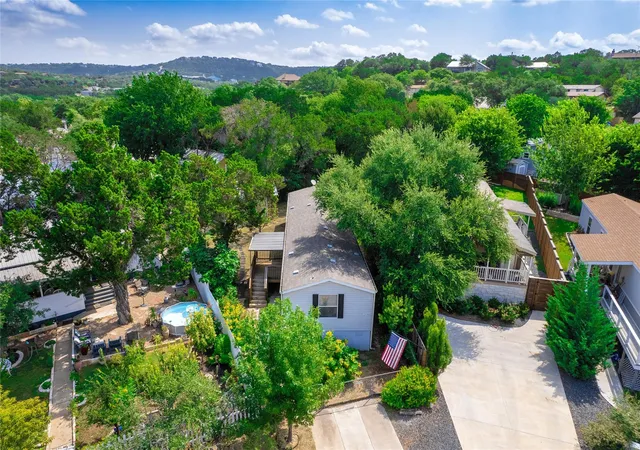 2nd image of 21302 Choctaw Cv, Lago Vista, TX 78645 | MLS# 1804826
