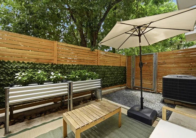 24th image of 814 N Bluff Dr #93, Austin, TX 78745 | MLS# 5439373