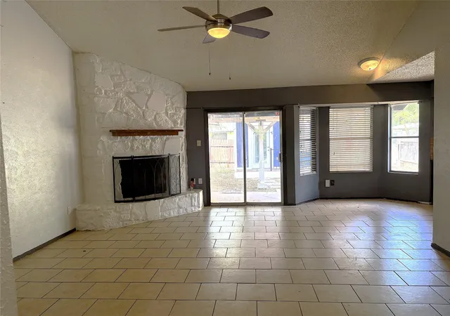 4th image of 5000 Fontenay Dr, Austin, TX 78744 | MLS# 1544484