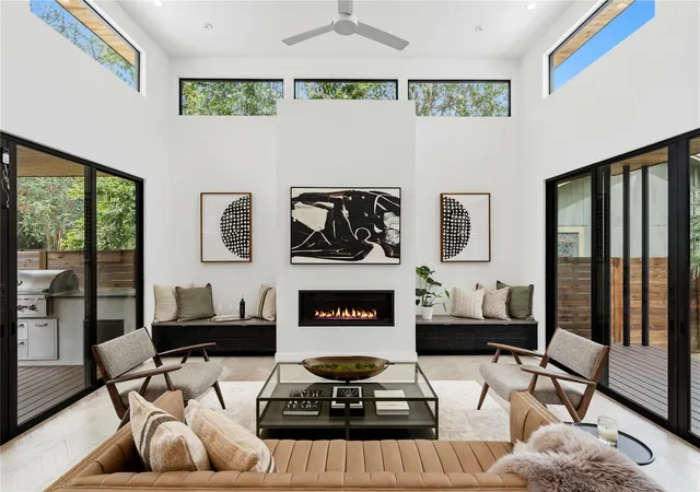 4th image of 2306 S 2Nd St, Austin, TX 78704 | MLS# 1376051