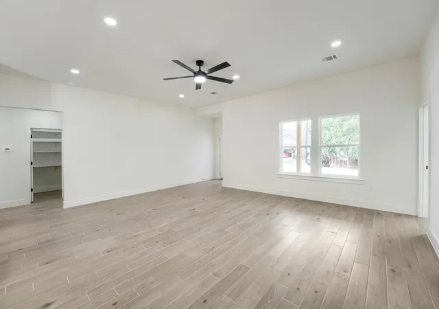 4th image of 334 Nene Ln, Bastrop, TX 78602 | MLS# 2847484