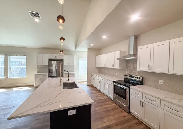 5th image of 54 Persimmon Dr Dr, Wimberley, TX 78676 | MLS# 2673578