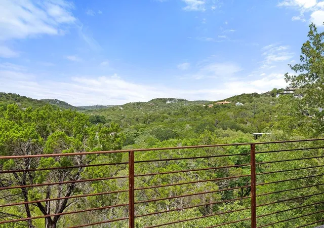 5th image of 801 The High Rd, Austin, TX 78746 | MLS# 6213405