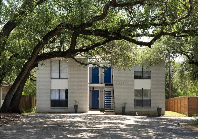 5th image of 5215 Saint Georges Grn #B, Austin, TX 78745 | MLS# 5477997