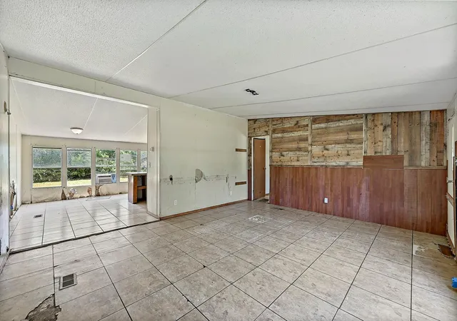 3rd image of 112 Allen St, Bertram, TX 78605 | MLS# 9157147