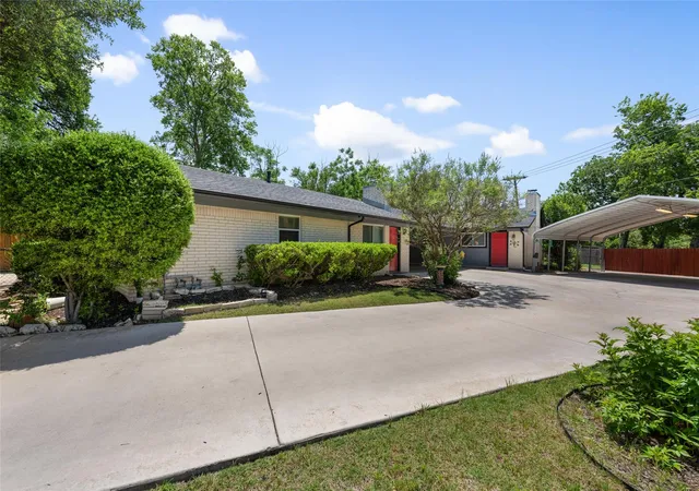 3rd image of 8500 Woodstone Dr Dr #Unit A and Unit B, Austin, TX 78757 | MLS# 8474030