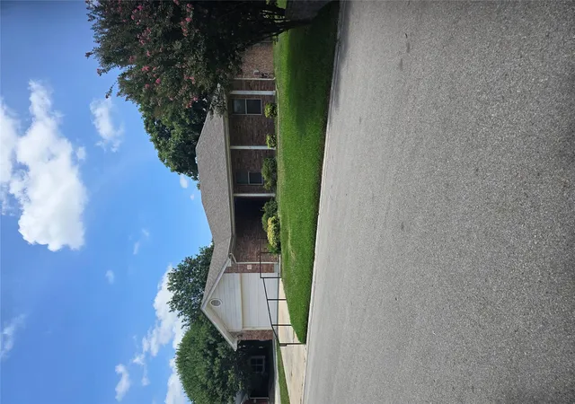 1st image of 711 Beachwood Rd, Burnet, TX 78611 | MLS# 6225621