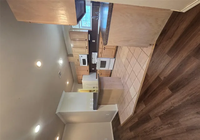 5th image of 711 Beachwood Rd, Burnet, TX 78611 | MLS# 6225621